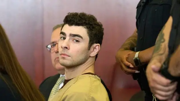 getty_luigimangione_101725486753