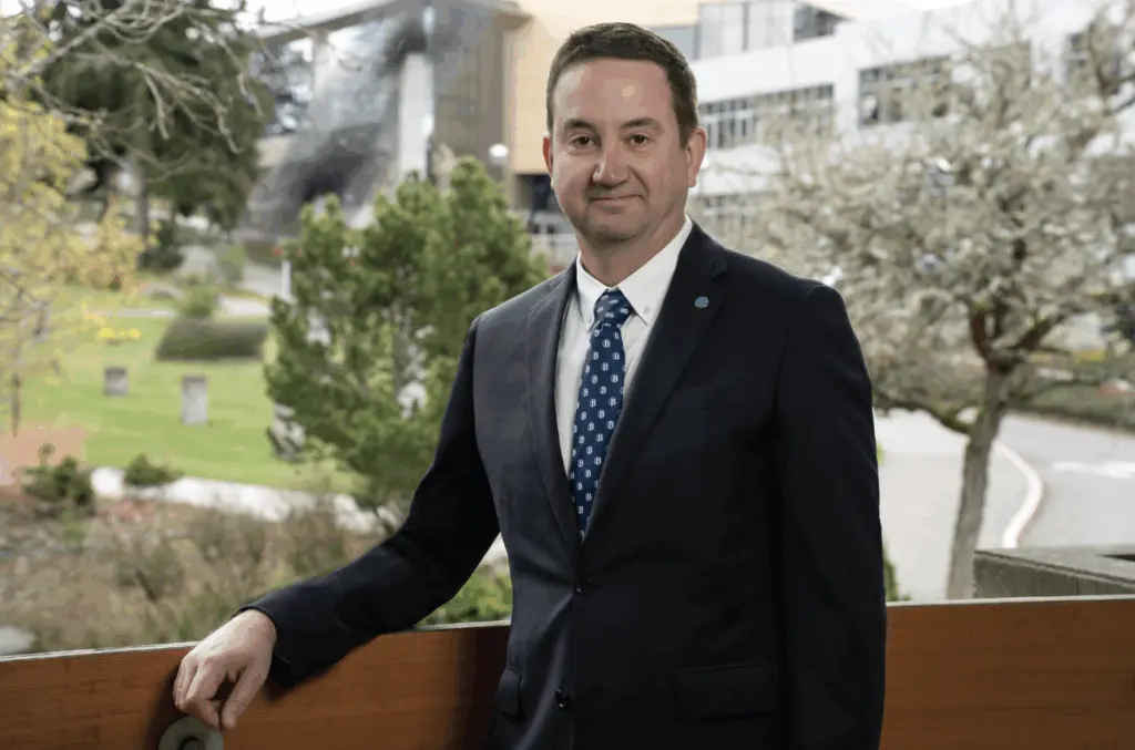 6920bfba4cfad-image_