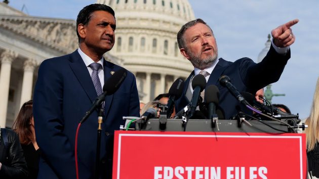 getty_massie-khanna-gty-gmh-251222_1766421170026_hpembed_3x2558249