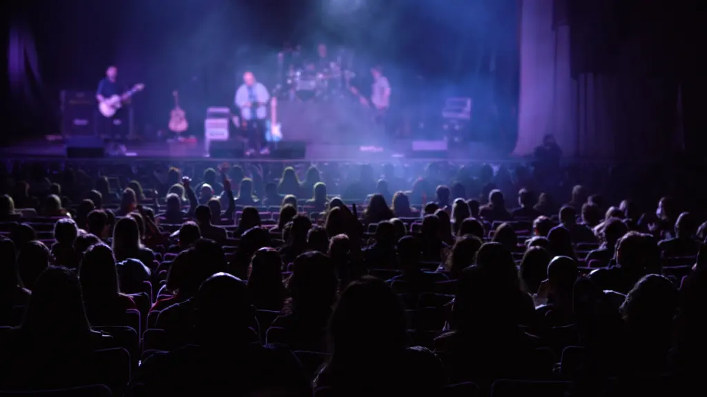 group-of-happy-people-enjoying-a-rock-concert