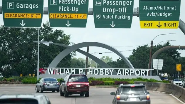 g_hobbyairport_02182667901