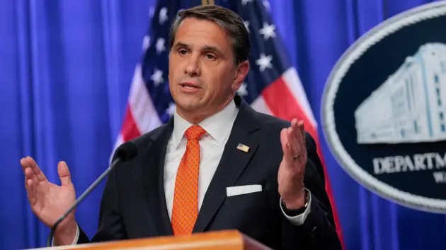 news_toddblanche_4726675131