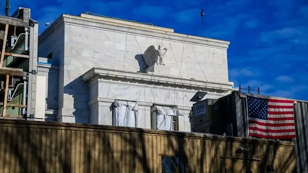 g_fedreserve_041526252942