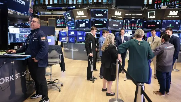 getty_nystockxchange_041526292646