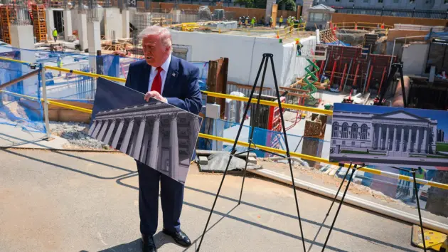 news_trump_51926710767