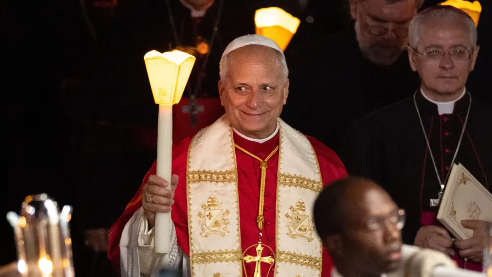 getty_popeleo_101226149134