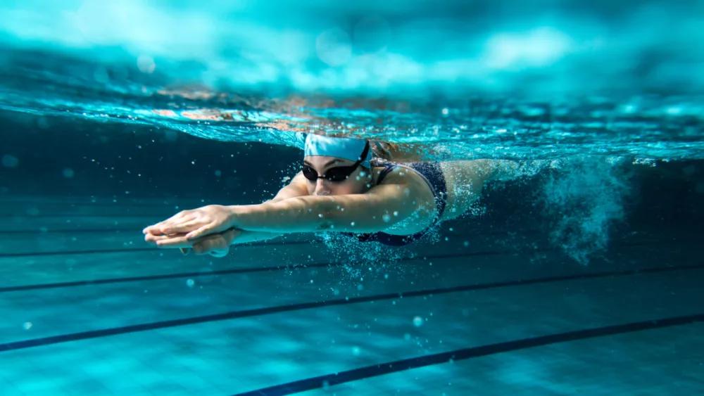 26028-woman-swimmer-gettyimages-solisimages_source_file619009