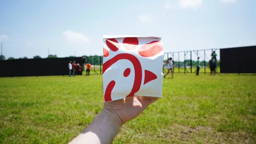 9750-chick-fil-a-brad-stallcup-unsplash136152
