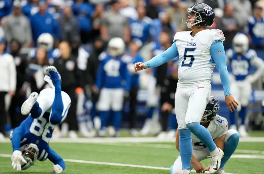 Tennessee Titans last game against the Miami Dolphins