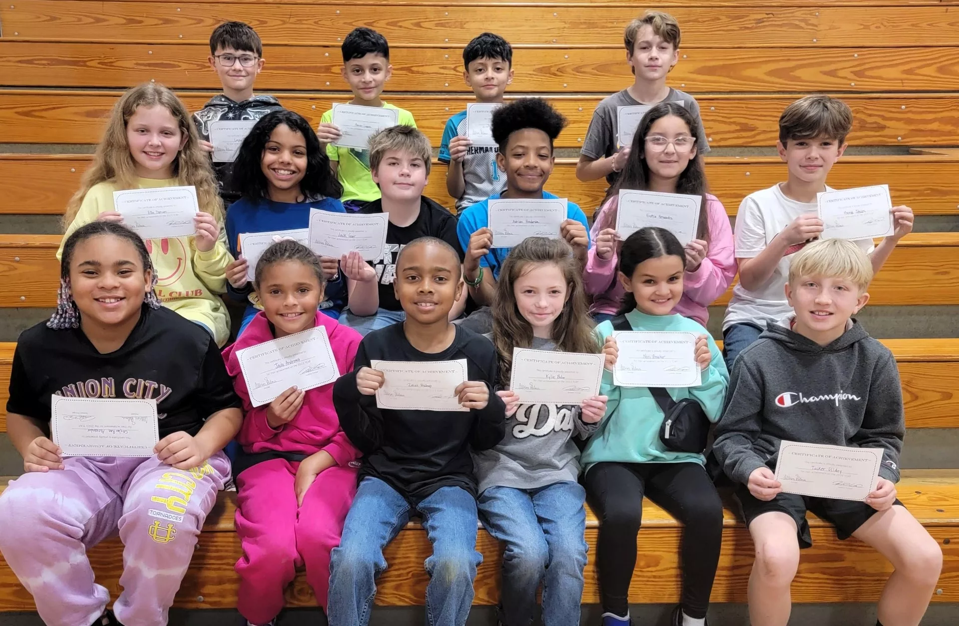 Union City Elementary School Students Reward for TCAP Test Scores