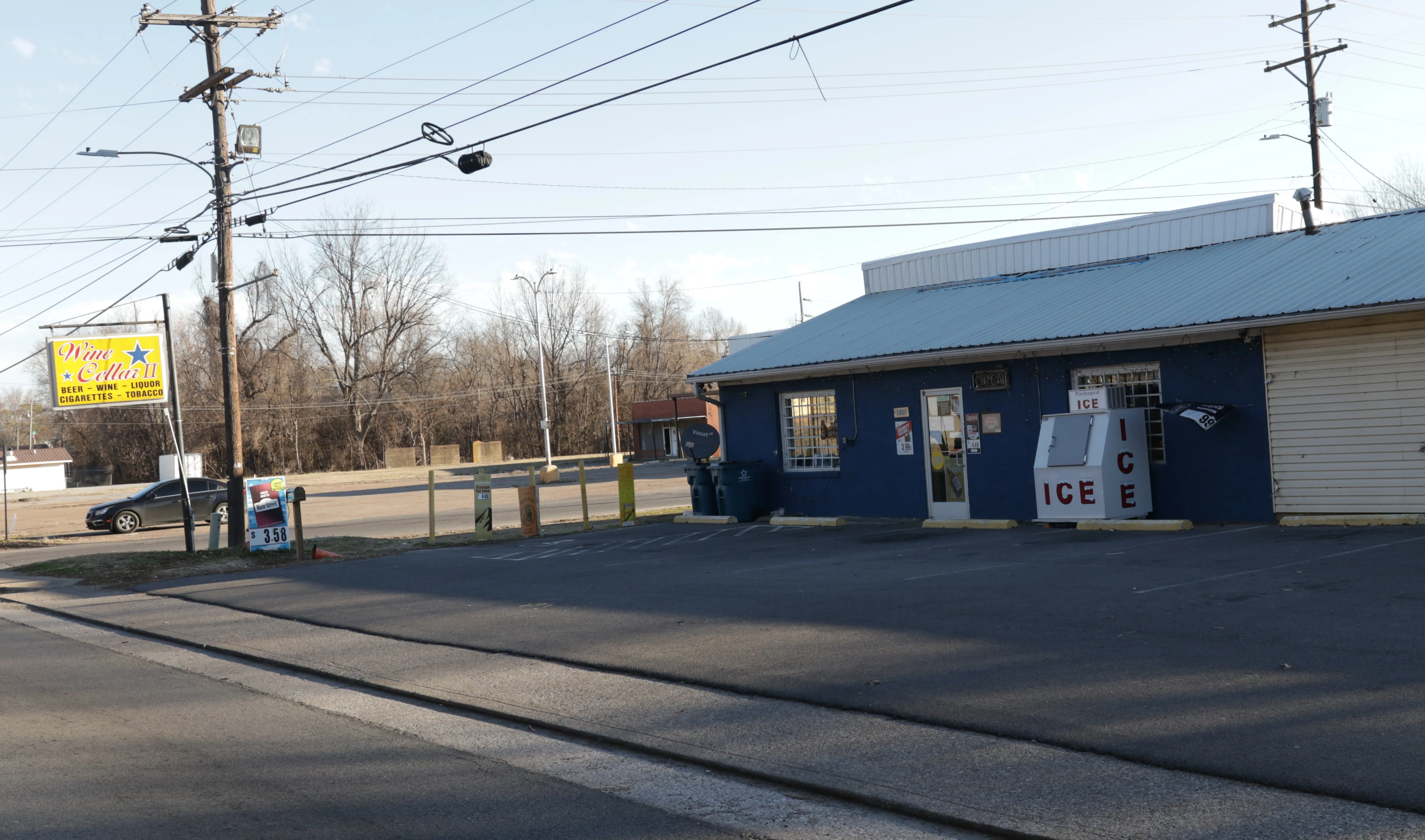 Investigation Underway for Robbery at Hickman Business Thunderbolt Radio