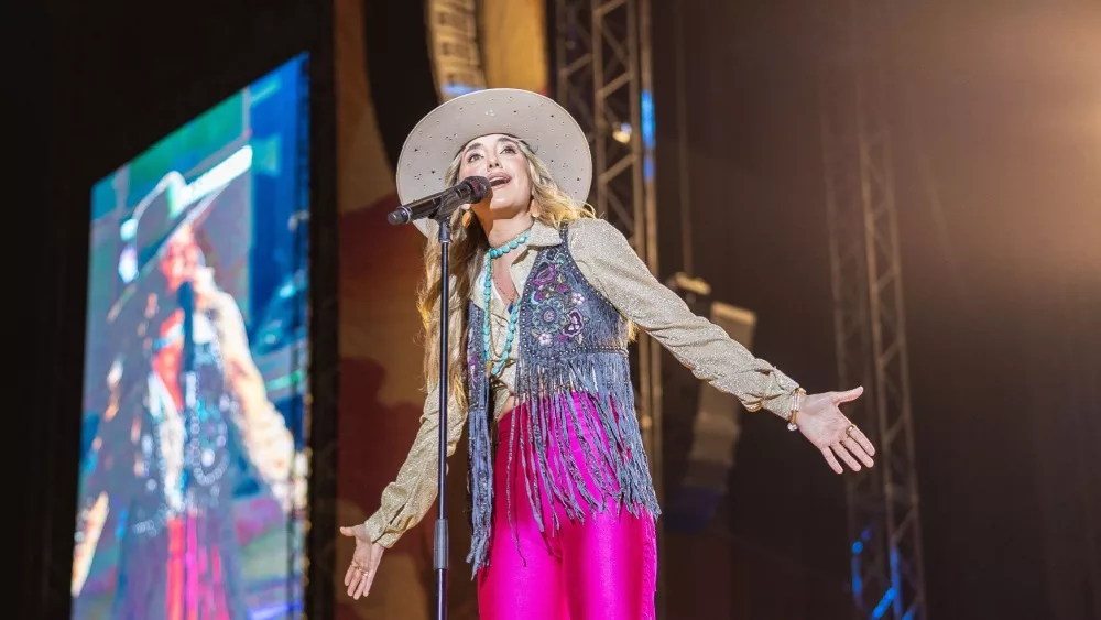 Lainey Wilson performing at Watershed Festival at The Gorge Ampitheater^ before winning the CMA for Entertainer of the Year. George^ Washington USA - August 6^ 2023