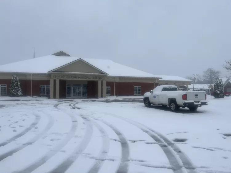 martin-city-hall-snow