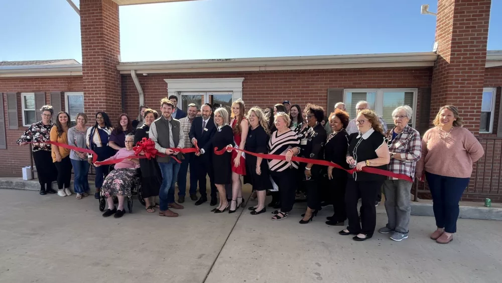 nursing-home-ribbon-cutting