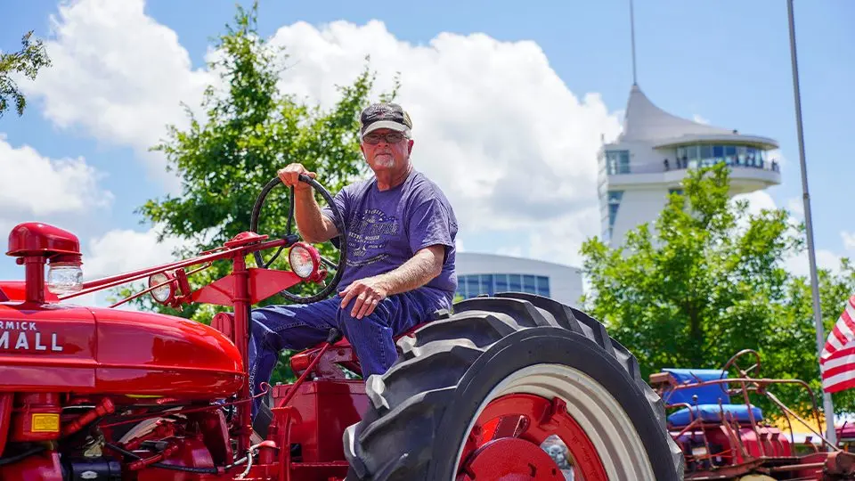 tractor-show