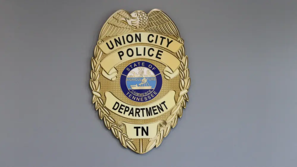 uc-police-15-6