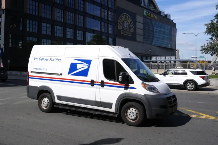 usps-delivery-van