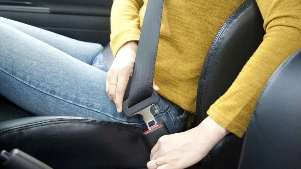 seat-belt-3