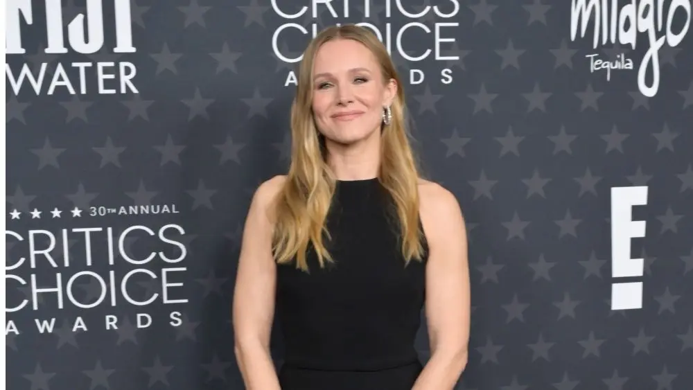 Kristen Bell at the Critics Choice Awards 2025. SANTA MONICA^ USA. February 07^ 2025