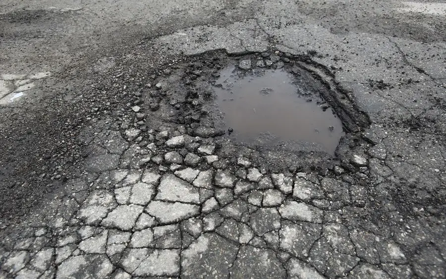 pothole-2-3