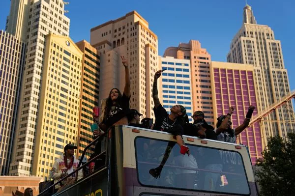 r1242711_600x400_3-2835810