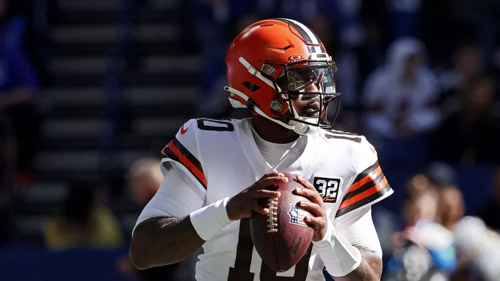 r1243507_1296x729_16-9535293