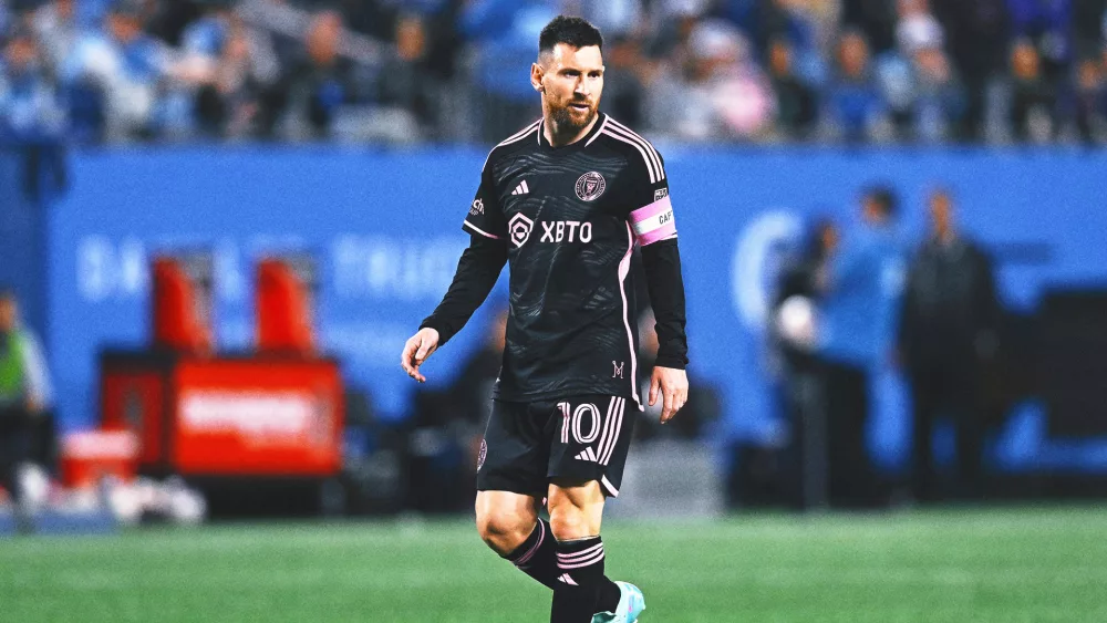 71352793-messi1636695