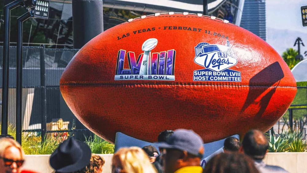 vegas-super-bowl-wide-01302340002