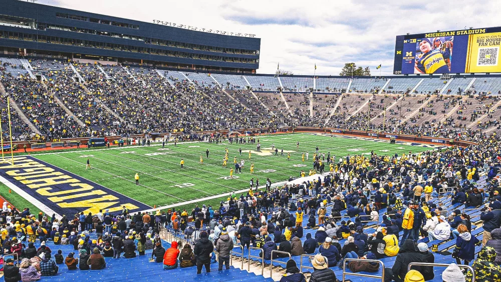 michigan-stadium-h415338