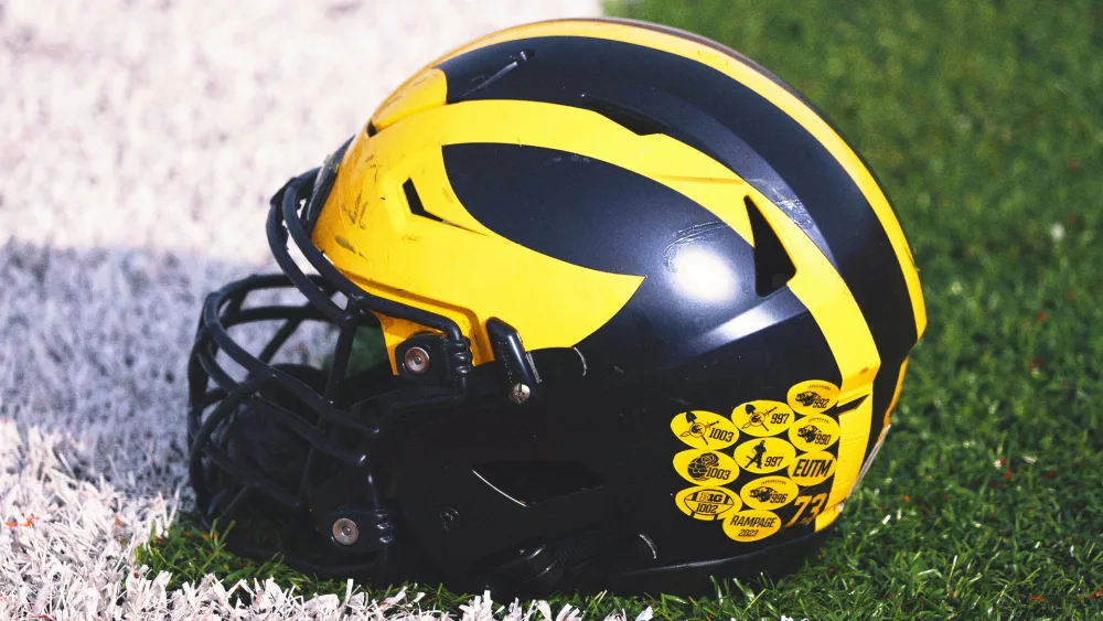 michigan-helmet72477