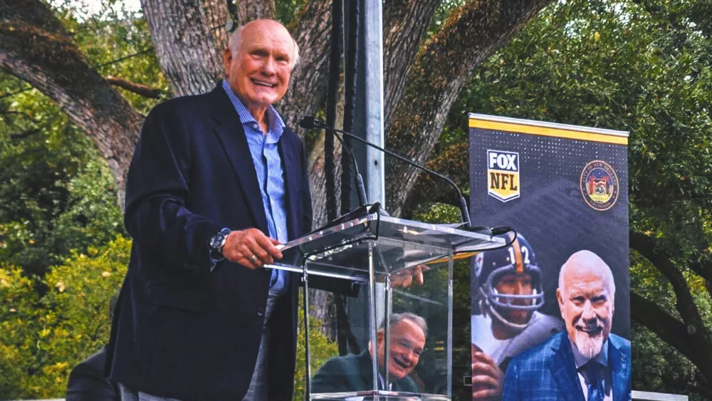 terry-bradshaw-day-16x9-1634380