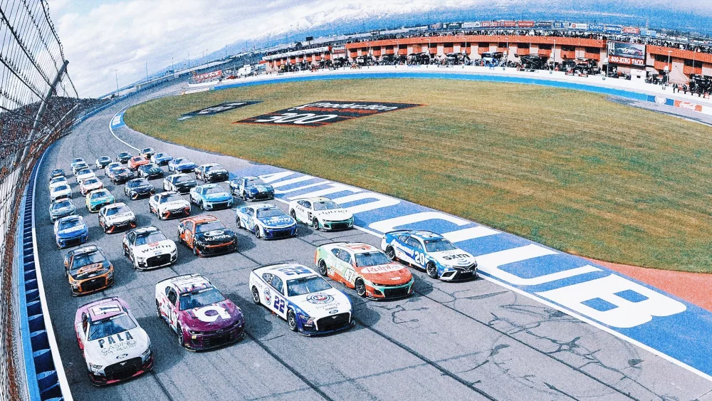 nascar-fontana264065