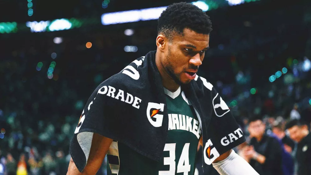 giannis-towel568328