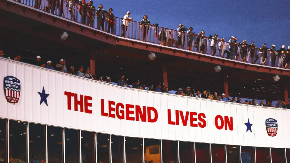 nascar300505