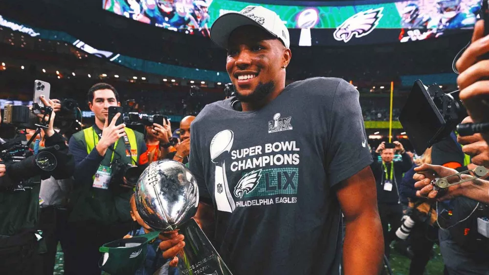 saquon-trophy760238