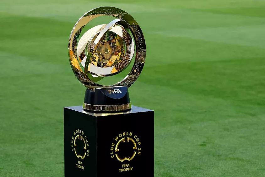 fifa-club-world-cup-trophy409798