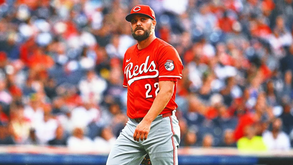 wade_miley_horizontal558824