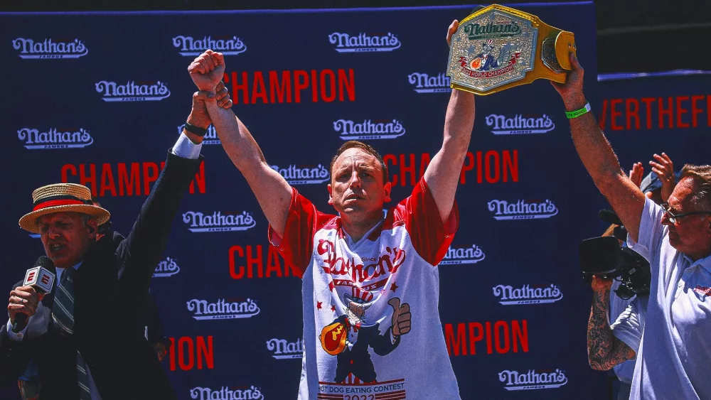 joey-chestnut-6-23-271871