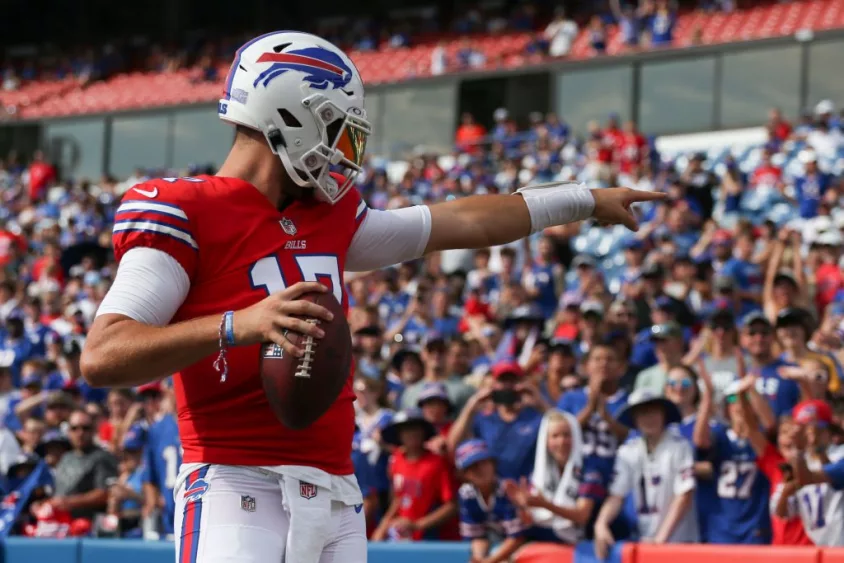 bills-training-camp122084