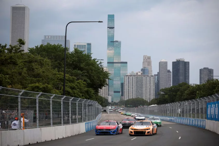 nascar-chicago808221