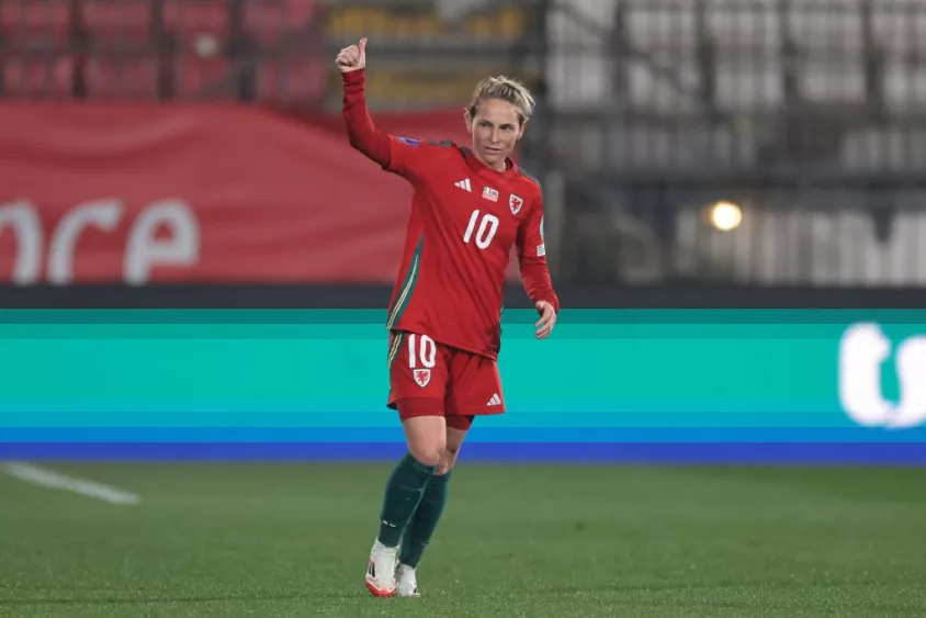 jess-fishlock813729