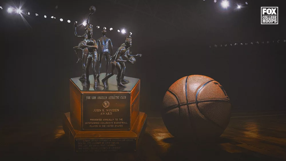 2024-07-15_wooden-award_evergreen-art_16x9545981