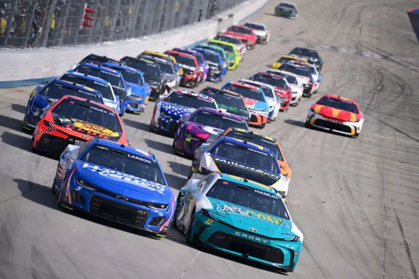 nascar-dover-quals531843