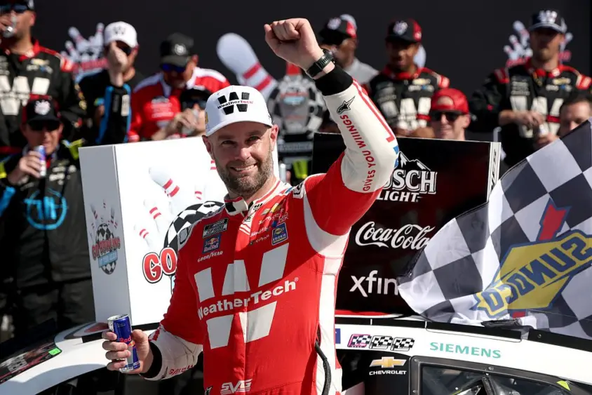 nascar-watkins-glen-shane-van-gisbergen628292