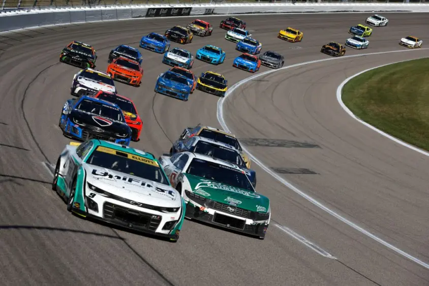 hollywood-casino-400-entry-list231325