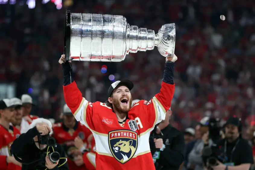 matthew-nhl-scaled65585