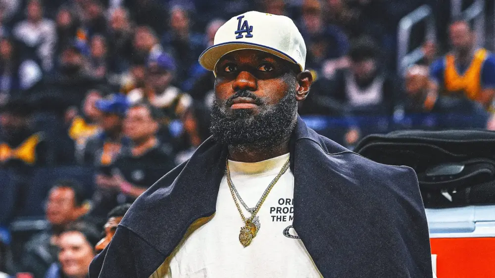 6a7bb34f-lebron1247728