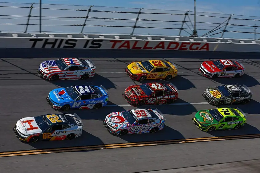 htw-nascar-talladega788849