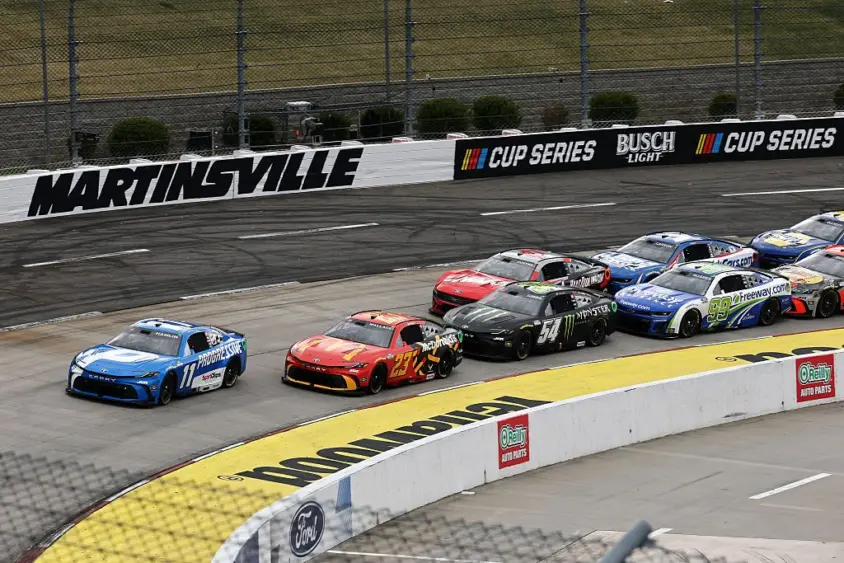 nascar-martinsville-htw740775