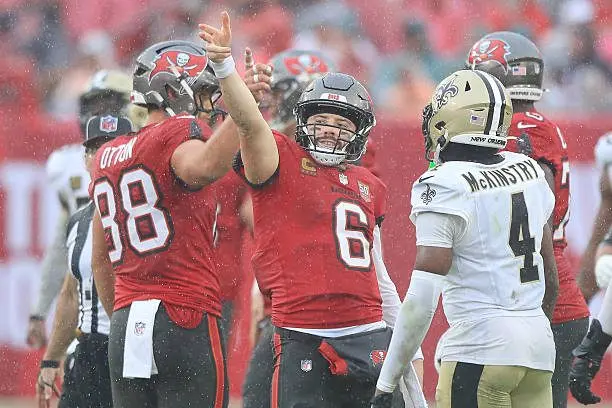 tampa-fl-tampa-bay-buccaneers-quarterback-baker-mayfield-celebrates-a-first-down-run-during395367